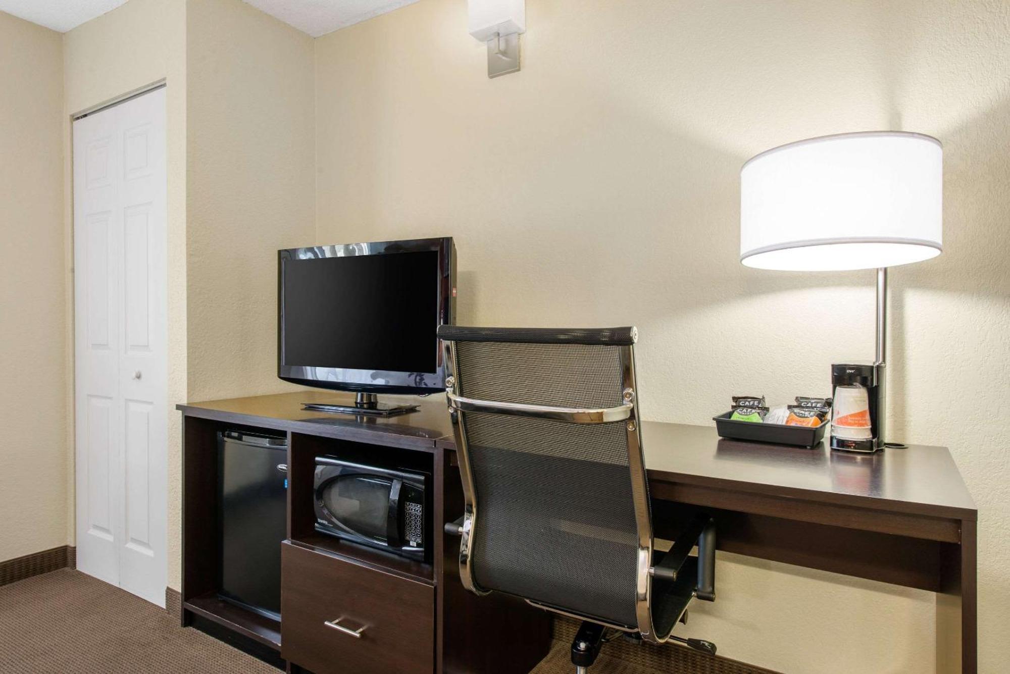 Sleep Inn Sarasota North מראה חיצוני תמונה